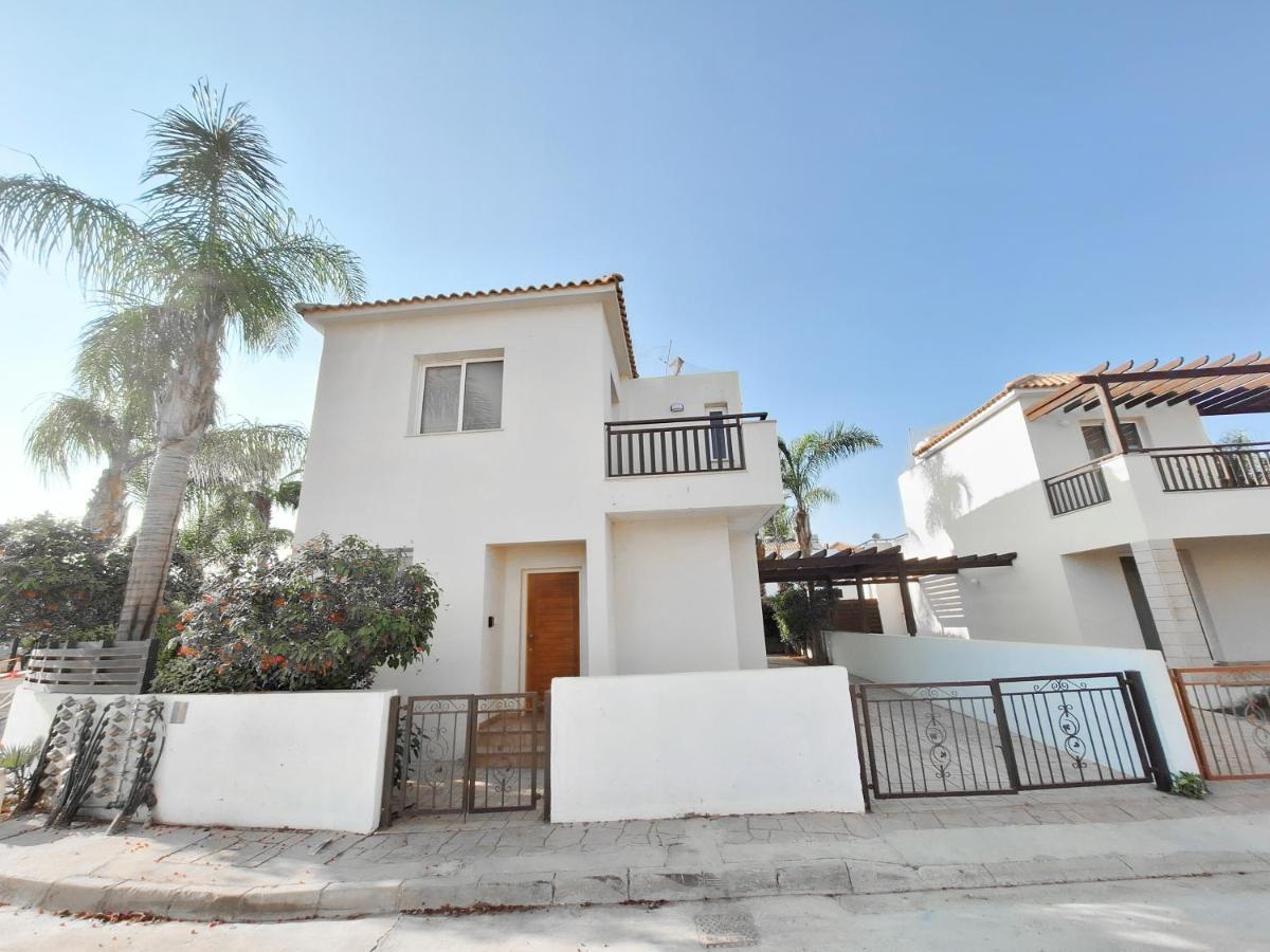 Villa Lynn Chill Out Seaview Айя-Напа Экстерьер фото